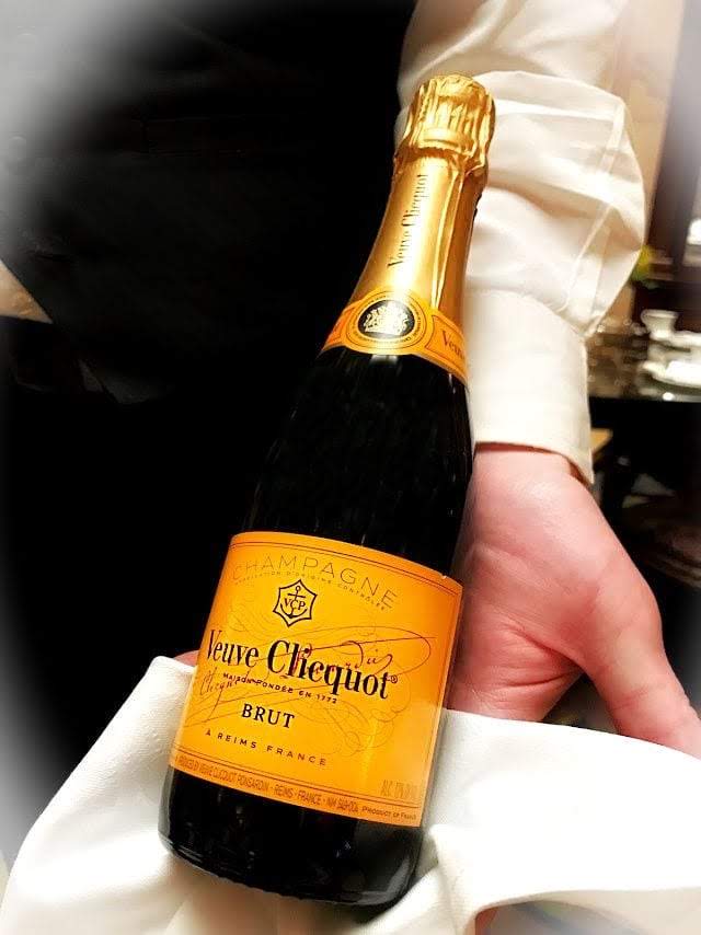 2008 Veuve Clicquot Champagne Brut La Grande Dame 1.5L – No Limit